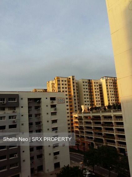 Blk 553 Jurong West Street 42 (Jurong West), HDB 5 Rooms #170583822